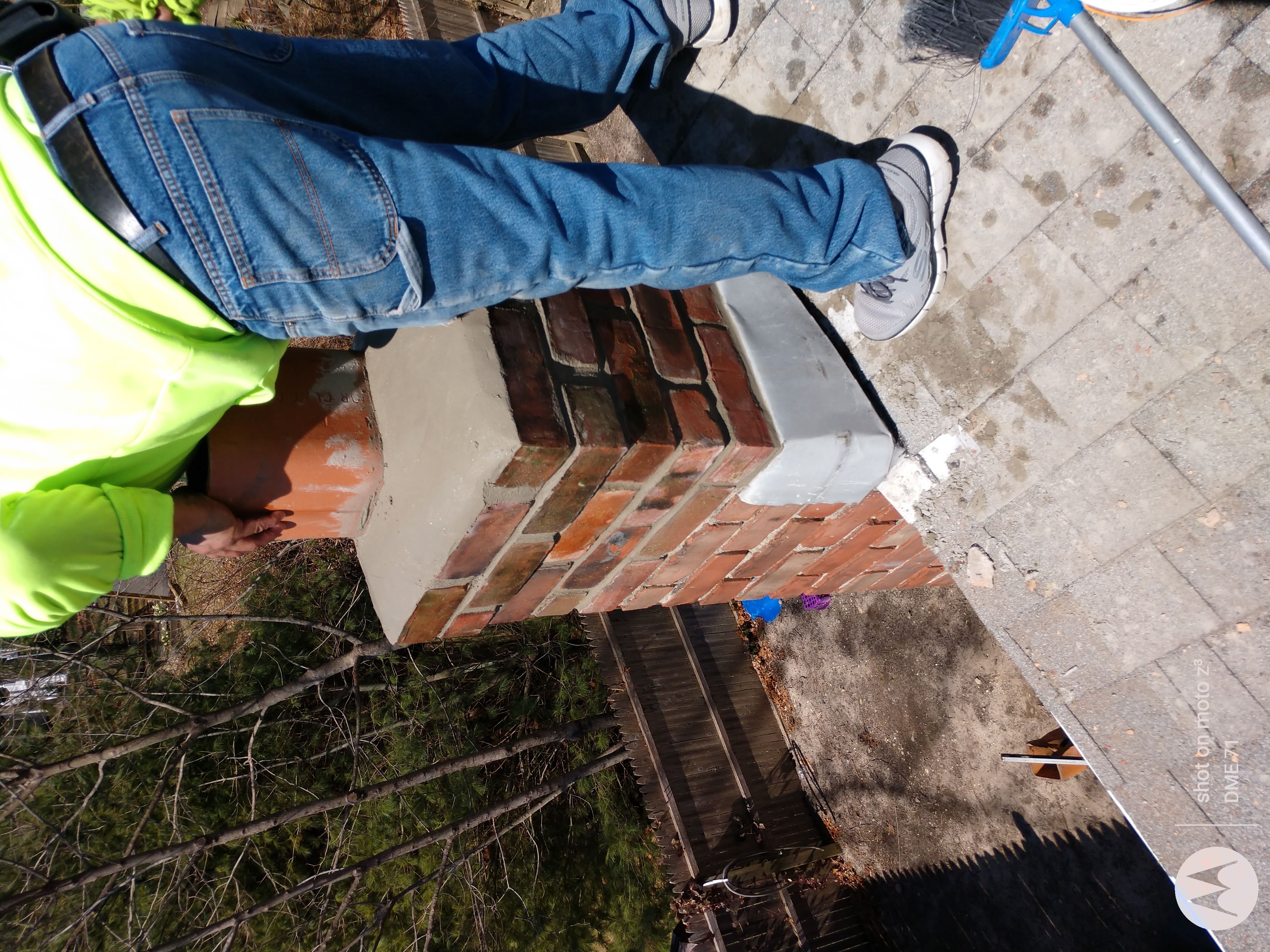 Cracked chimney professionally repaired in Massapequa Park, NY